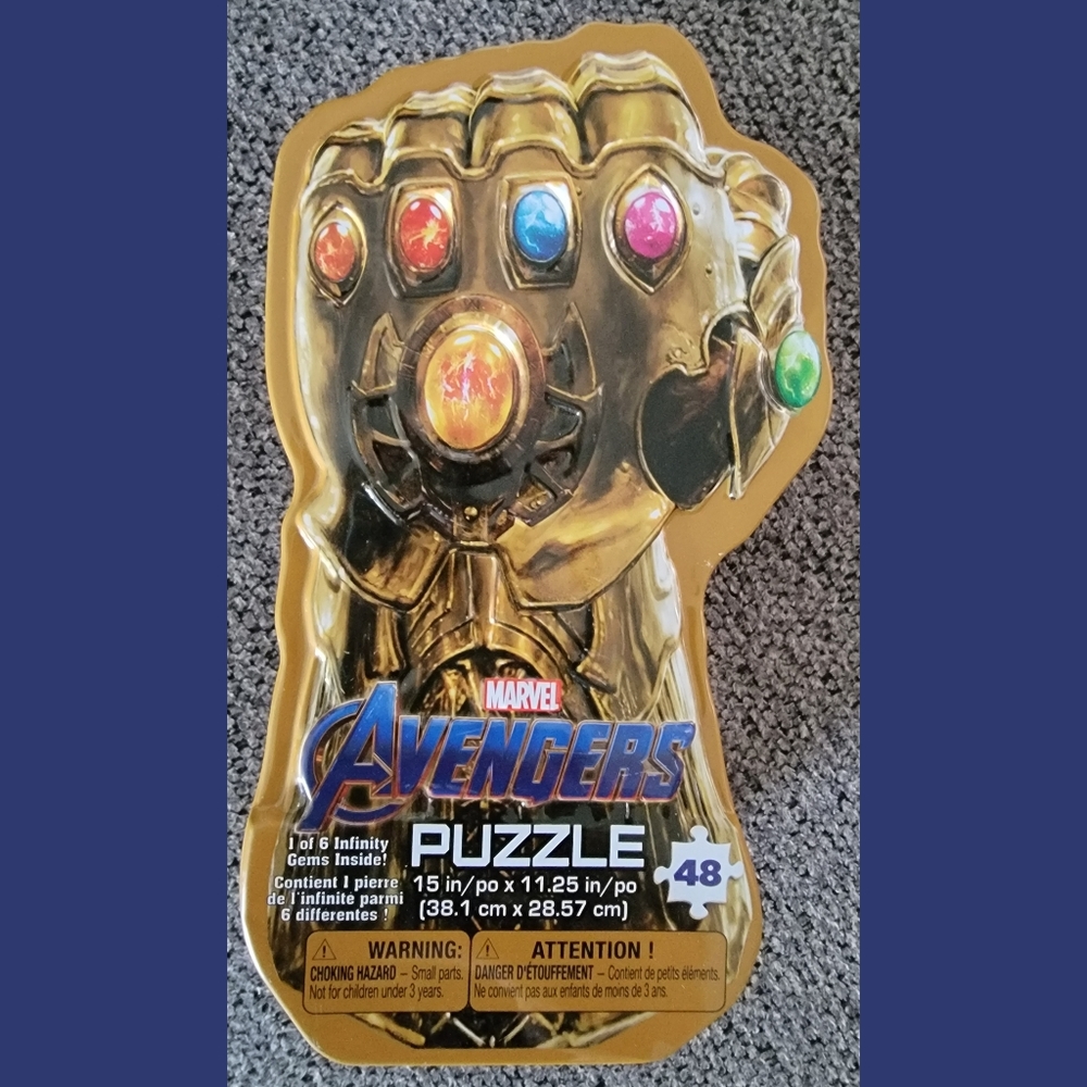 Marvel Avengers Rocket 48 Piece Puzzle With Collectible Infinity Gem